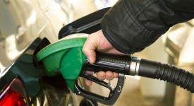 Petrol prices expected to drop in weeks ahead