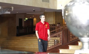 Robin Van Persie title hopes